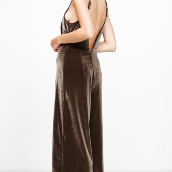 MPC Green Velvet Jumpsuit - Picture 2 of 10